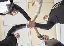 英語は二の次でOK!?  「グローバル求人」企業が欲している人材