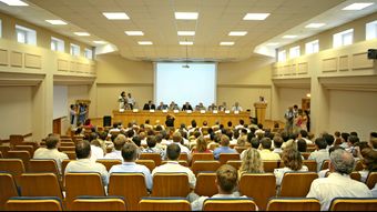 学術会議の腐敗に､科学者みんなが困っている