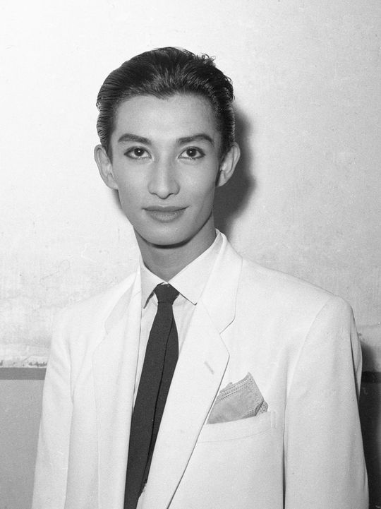 美輪明宏、1955年撮影