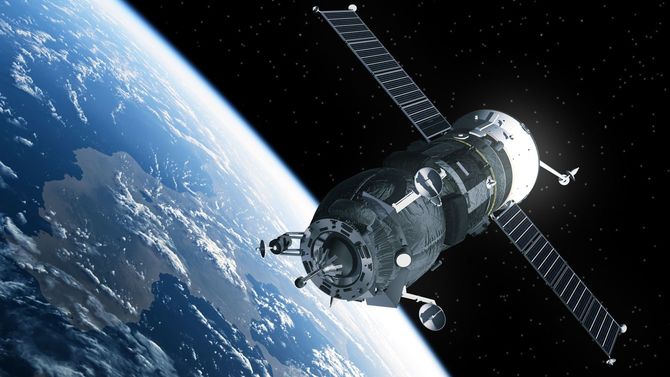 地球を周回する貨物宇宙船