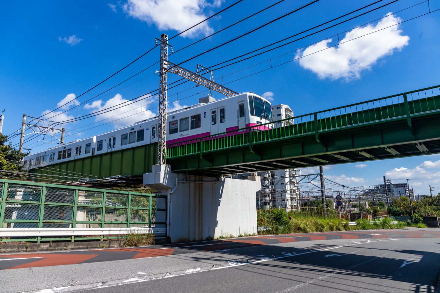 津田沼という沼は存在しない 総武線にあるナゾの終着駅 津田沼 には何がある 日中は2本に1本が 津田沼 終着 4ページ目 President Online プレジデントオンライン