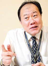 <strong>小原正光</strong>●NHKオンデマンド室長。1954年、埼玉県生まれ。80年に慶応大学法学部卒業、NHKに入局。2007年6月、アーカイブス・オンデマンド室部長、10年6月より現職。