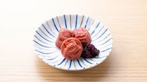 ｢梅干しは健康に悪いから食べない｣は間違っている…｢疲れが取れない｣という人が不足しがちな意外な栄養素
