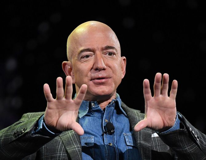 Amazonの創業者兼CEOのジェフ・ベゾス氏