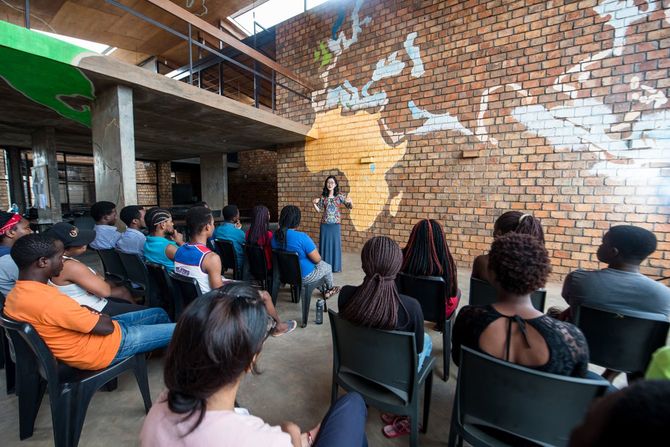 あしながウガンダでの事前研修の一幕