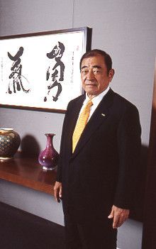 <strong>富士フイルムHD 古森重隆 社長</strong>●1939年、長崎県生まれ。東京大学経済学部卒業後、富士写真フイルム（現富士フイルムHD）入社、95年取締役、99年常務。2000年社長就任。07年、NHK経営委員会委員長に就任。