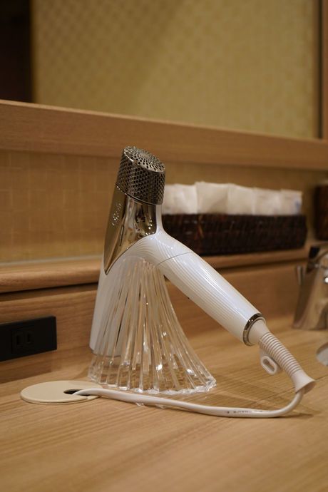 「ドーミーイン池袋」の女性大浴場にはReFaのドライヤーも