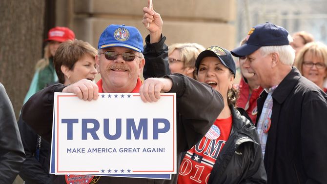 2016年3月11日、セントルイスのドナルド・トランプのサポーター