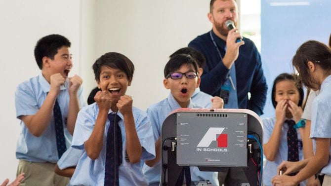 ハロウインターナショナルスクールバンコクの課外授業活動の様子