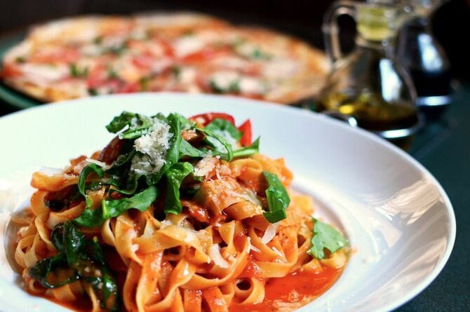 トマトソースのリングイネ