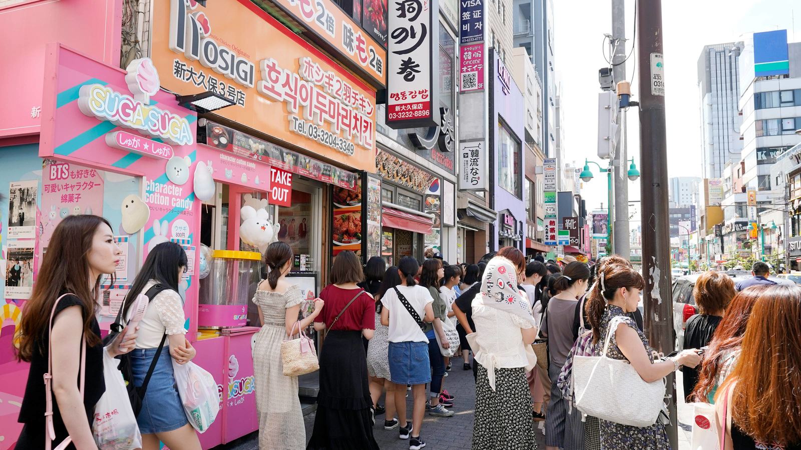 "韓国人離れ"の新大久保が昔以上に活況な理由 ネパール人やベトナム人が大量流入