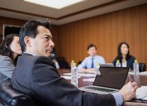 会議の最後に"いかがですか"はダメな理由