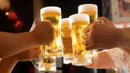 お酒が大好きな医師が守る 二日酔いにならない飲み方 酒1杯に対し 水1杯 を守る President Online プレジデントオンライン