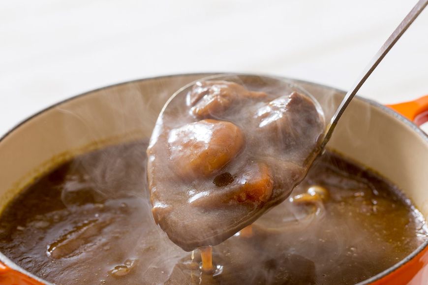 鍋に入ったカレー