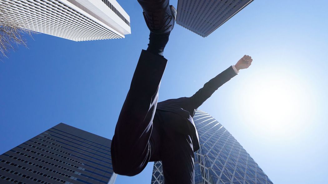 夢だった官僚に絶望し､コンサルに転職…東大卒30代男性が語る｢給料･労働時間･やりがい｣以外の転職理由 "とりコン"で将来安泰