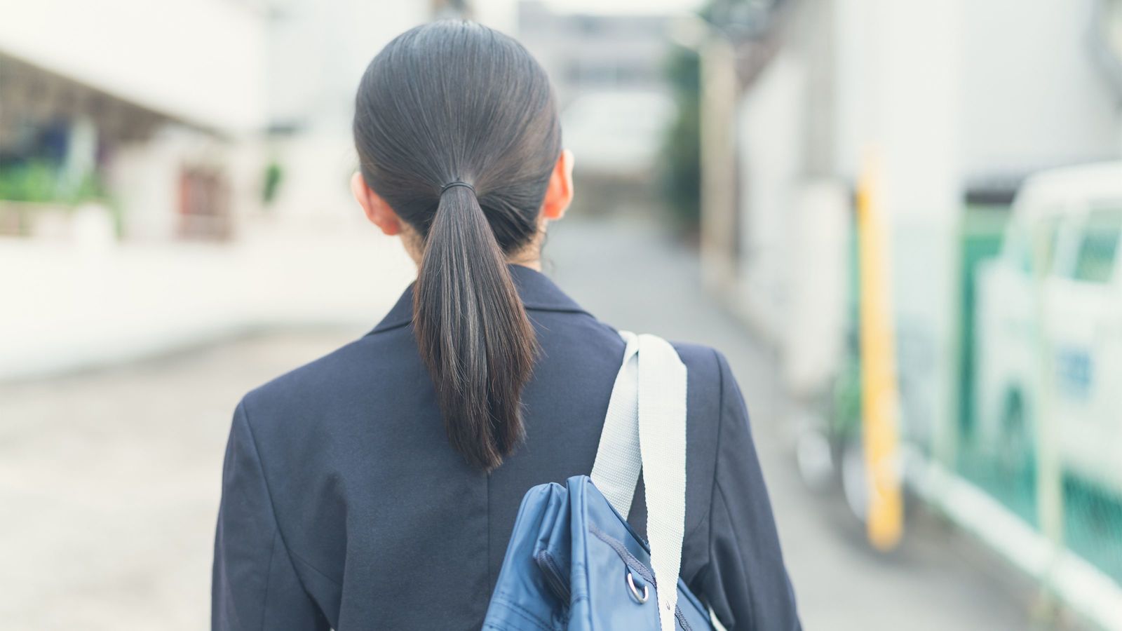 "家事も仕事も子育ても完璧"そんな理想の家で育った子ほど｢自信がない｣と呟くワケ ｢こうあらねばならない｣が息苦しい