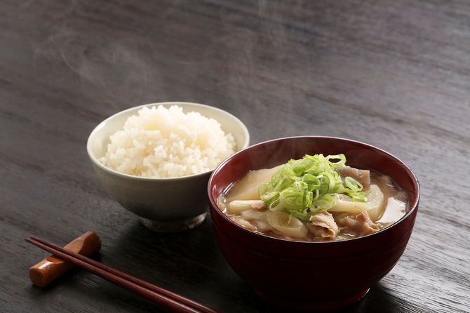 ご飯とみそ汁