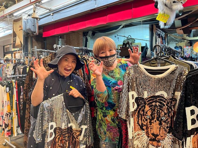 大阪のおばちゃんといえば、虎柄！　ヒョウ柄！