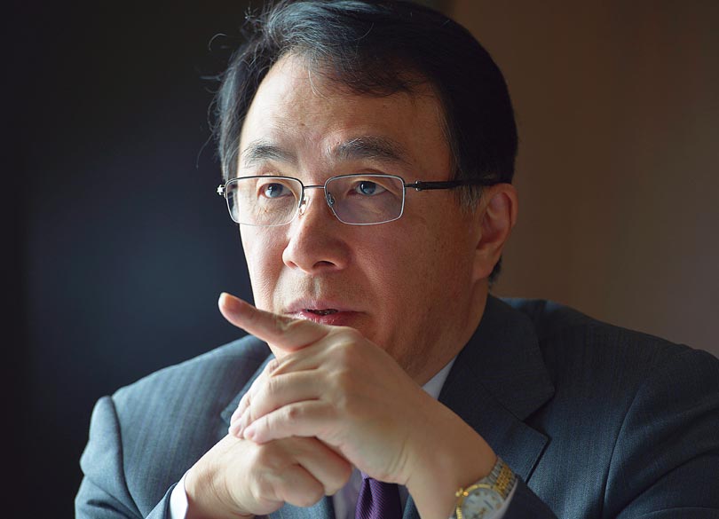 グローバルの陣容に「莫如樹人」 野村総研社長 此本臣吾【後編