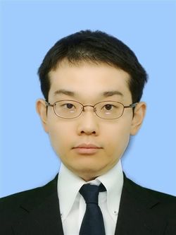 松崎病院精神科医の鹿目将至さん