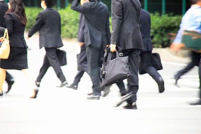 ビジネスマンの通勤