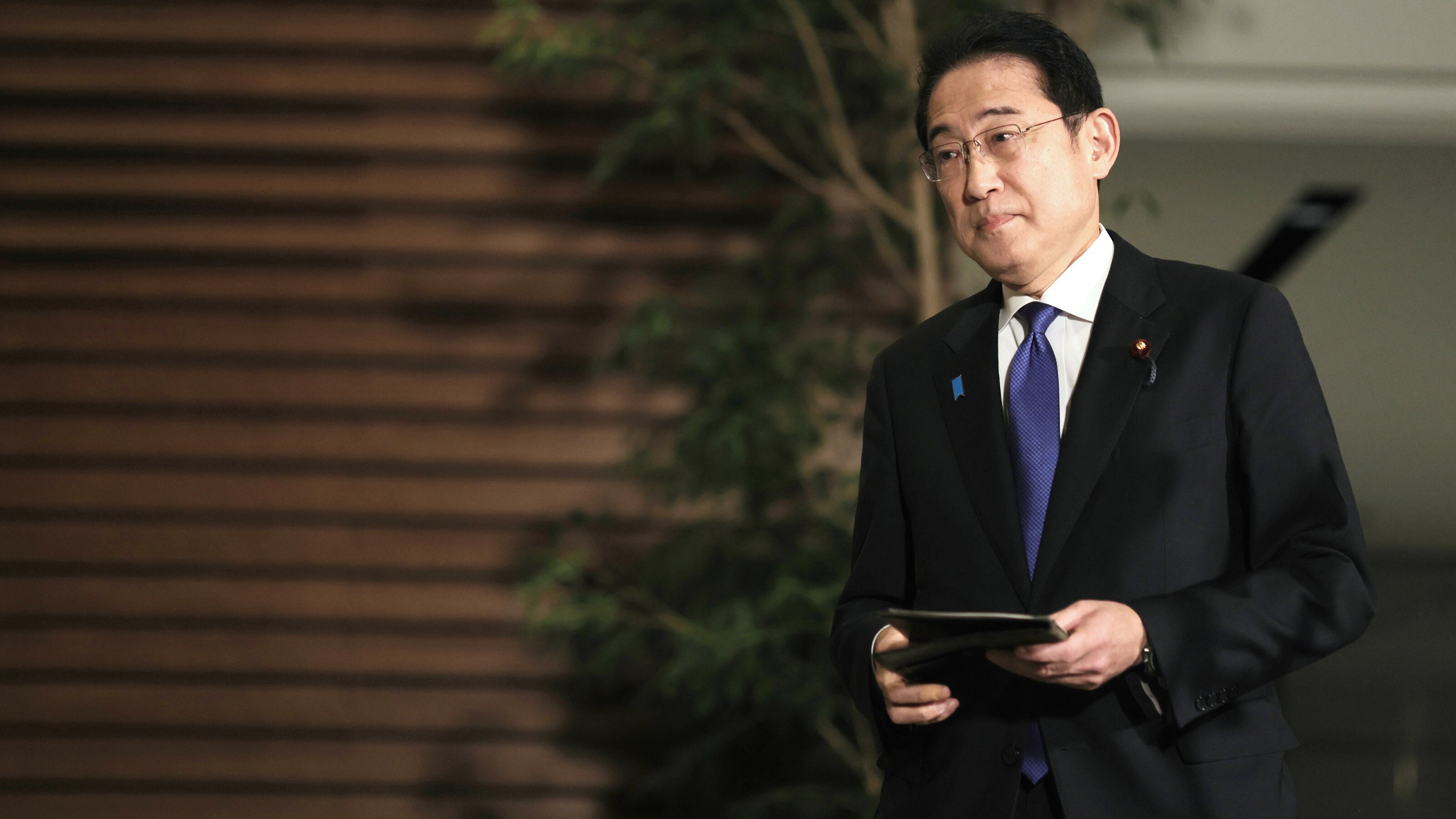 岸田降ろし｣はいつ始まるのか…最大派閥・安倍派の凋落で｢2024年