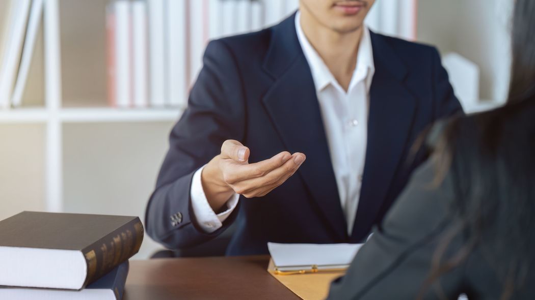 ｢あの～｣｢ちょっとすみません｣と話しかけるより効果的…｢伝わる話し方｣と｢伝わらない話し方｣の決定的な差 話し上手は知っている｢前置き｣の知られざる効果