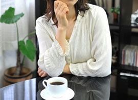 女の道を邪魔する敵は女なのか