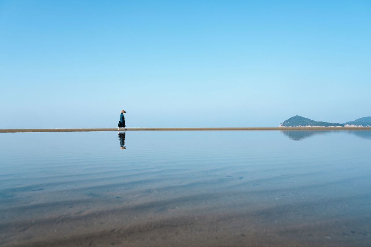 香川県三豊市千所画浜市で撮影された禅僧