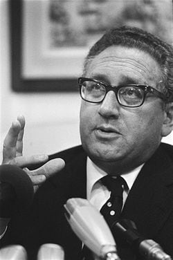 ニクソンを支えたキッシンジャー国務長官。