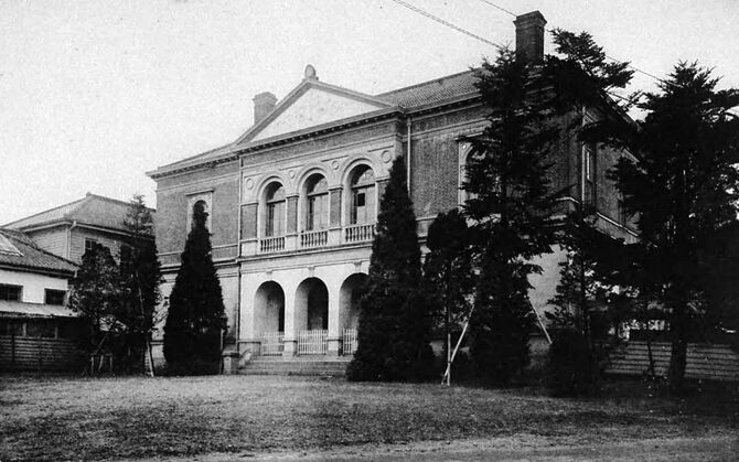 早稲田大旧中央講堂