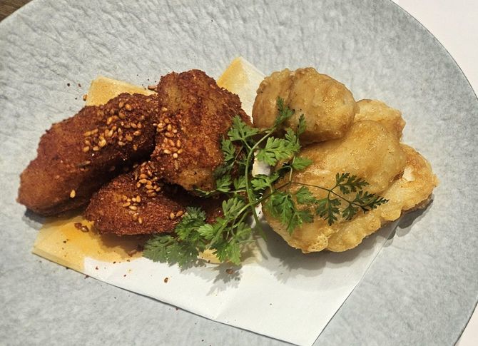サメ肉を使った揚げ物(中華・高橋)