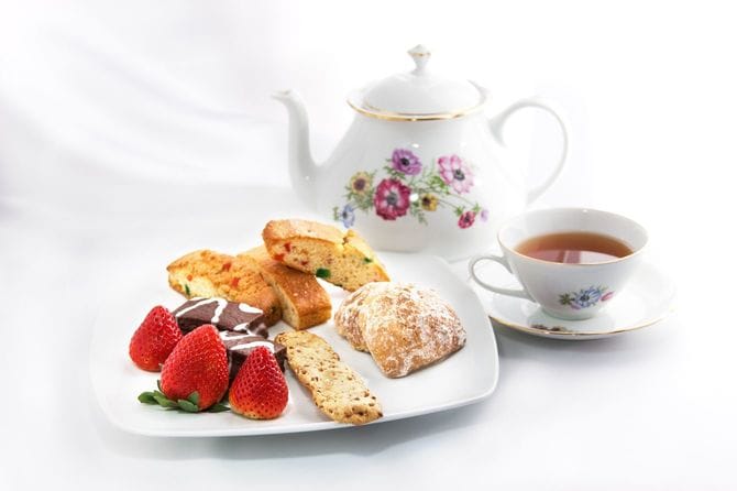 中国茶器とお菓子