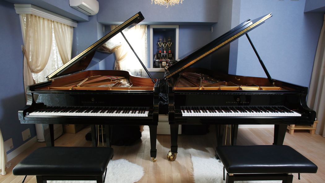 一流を育てられるのは一流しかいない…双子の息子を｢現役医学部合格｣に導いた平凡な共働き夫婦の｢集中投資｣ 習い事にも本気で向き合い､小学1年でグランドピアノを2台買い与えた