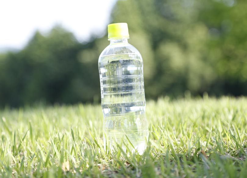 成長中のミネラルウォーター市場、人気商品は「フレーバーウォーター」