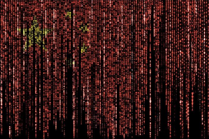 中国国旗色になっている、劇場版アニメ『攻殻機動隊』のイントロ画像に“似せた”画像