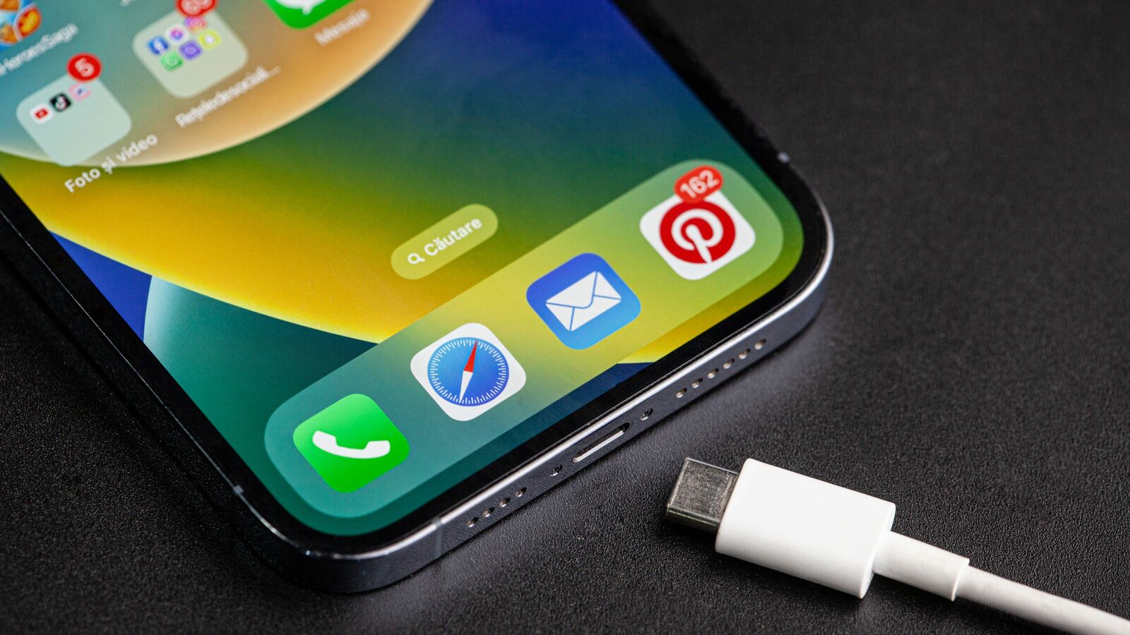 iPhone 15で独自端子がついに廃止…IT記者が｢USB-CがiPhone 14までは採用されなくてよかった｣という理由 5年早ければ悪名高いMFi認証が残っていたかもしれない