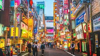 ｢最初から体を触らせる前提なら怖くない｣15年間デリヘルで働いた女性が38歳で生活保護を受けるまで