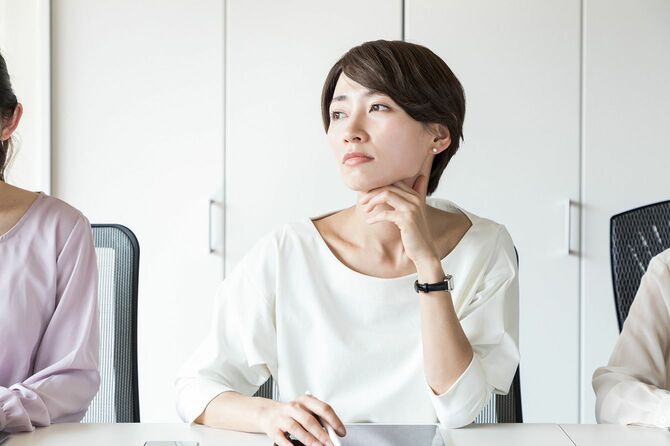 絶対にこんな人と一緒に働いたらダメ…人間関係を破壊させる人に共通