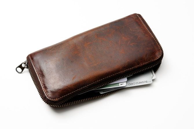 旧ブラウンレザー・ウォレット