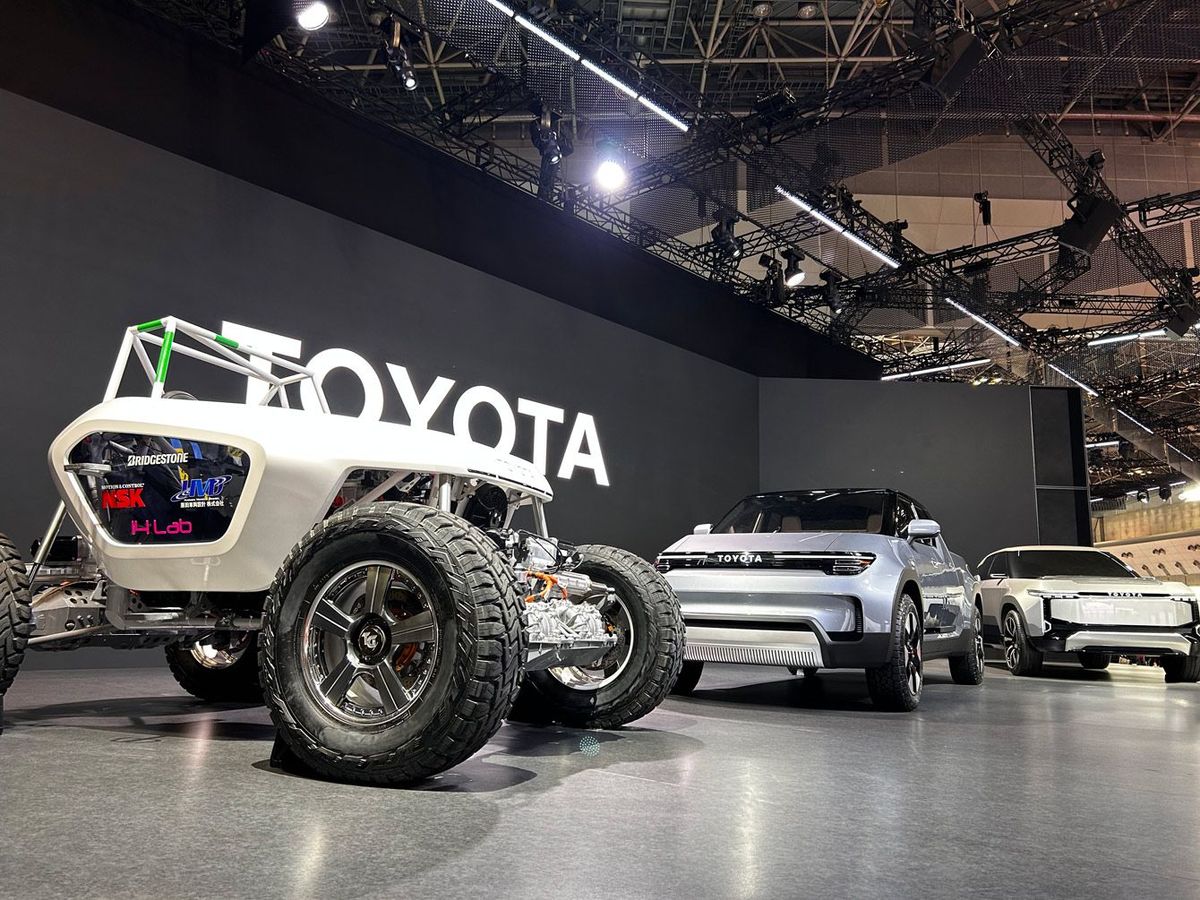 トヨタは2030年のEV世界販売台数を350万台とする計画を発表している