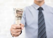 "サラリーマンが副業"稼げるバイトの実態