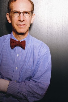 <strong>ロバート・アラン・フェルドマン</strong> <em>Robert Alan Feldman</em><br>1953年、米国生まれ。70年交換留学生として初来日。イェール大学で経済学、日本研究の学士号、マサチューセッツ工科大学で経済博士号を取得。国際通貨基金、ソロモン・ブラザーズを経て、98年モルガン・スタンレーに入社、現在、経済調査部長として活躍。