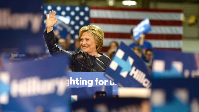 2016年3月12日、セントルイスでキャンペーンを行った、民主党大統領候補者で元国務長官のヒラリー・クリントン氏。