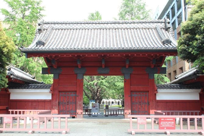 東大・赤門