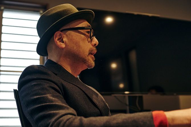 インフォバーン共同創業者・代表取締役CVOの小林弘人氏