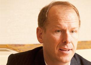 「標的型サイバー攻撃」を退治する法、教えます　－米マカフィー共同社長