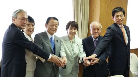 保守票も､公明票も離れていく…麻生太郎氏に担がれた｢高市早苗首相｣が