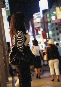 東大大学院在学中のリカさんは、現在、就活の傍ら、専業主婦を目指して婚活も同時進行中。「あくまで目指すはお嫁さん。対等な関係はイヤなんです」。