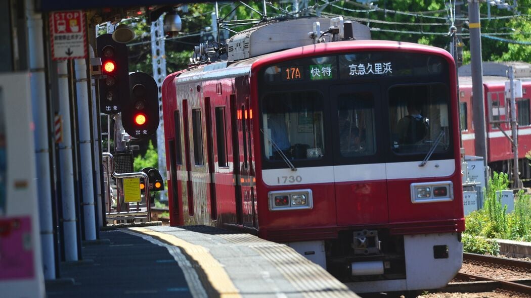 ｢昔､駅でよく見たわ」｣京急･上大岡駅に"パタパタ"復活　最新の液晶で｢残さなくてもいいもの｣をよみがえらせたワケ